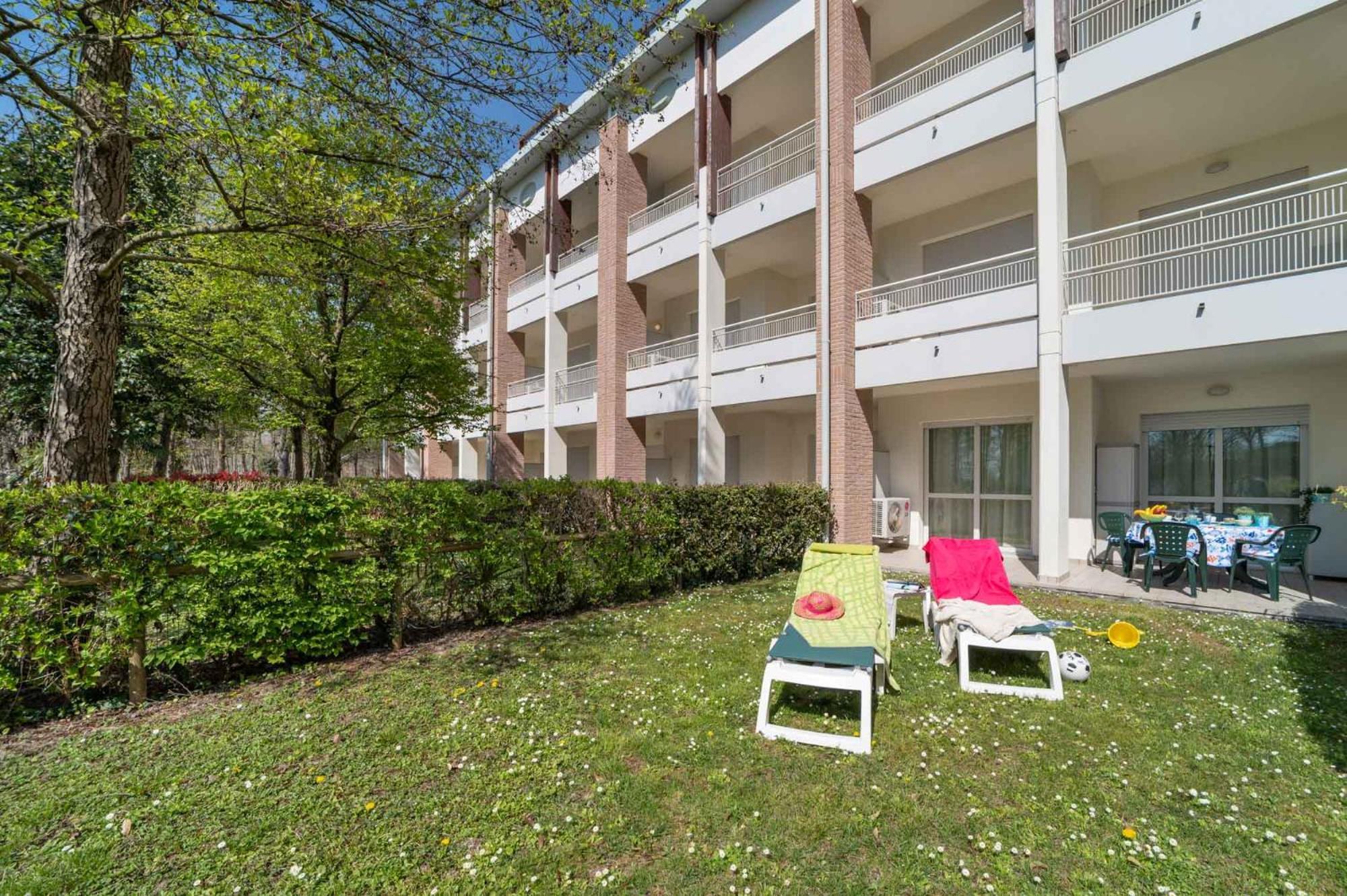 Апарт отель Residenza Al Parco Бибионе Экстерьер фото